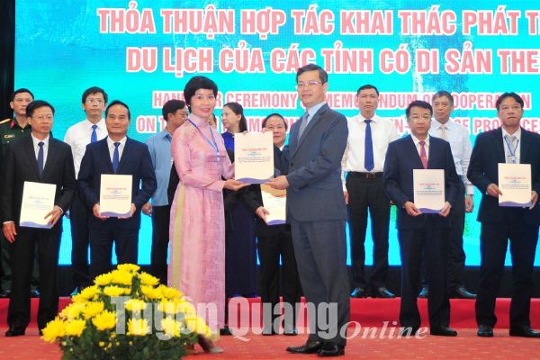 Thỏa thuận hợp tác giữa các tỉnh có di sản then và Vietrantour