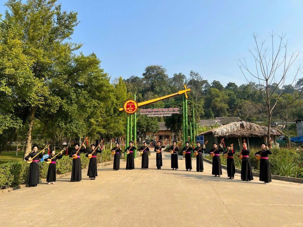 hát then Tân Trào