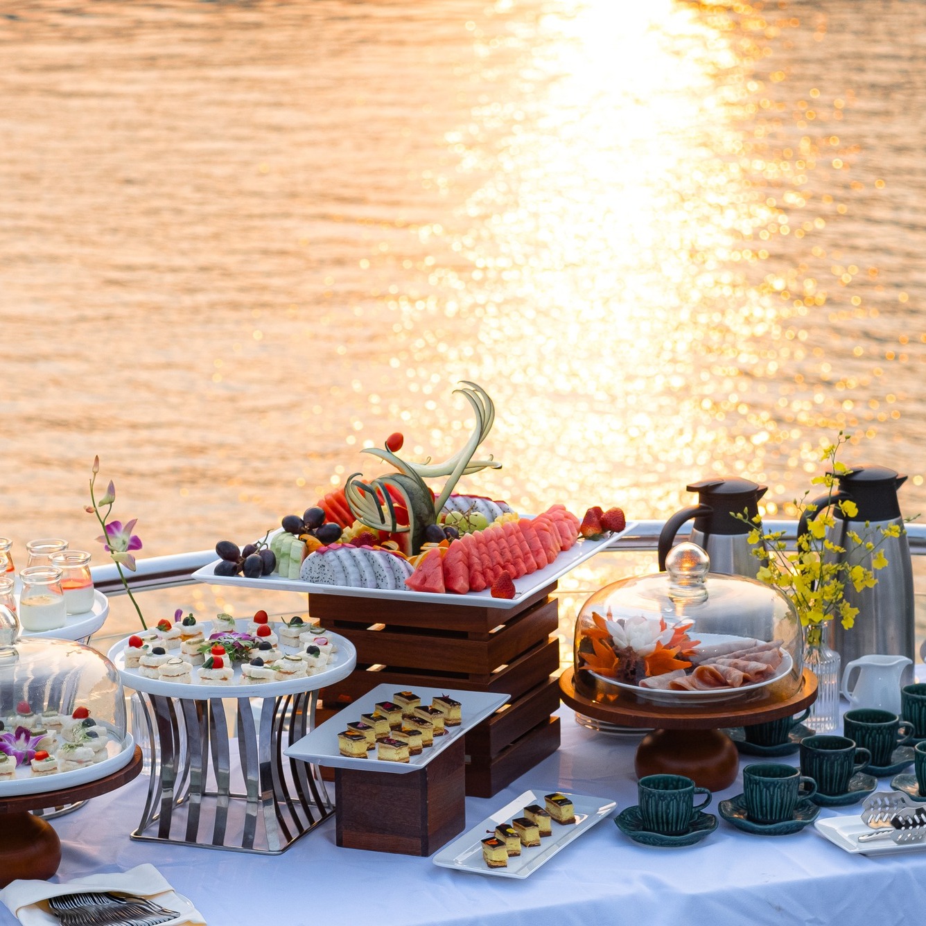 DU THUYỀN SYMPHONY